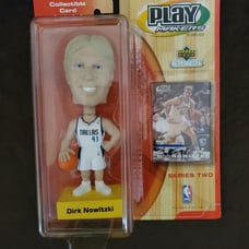 Dirk Nowitzki Upper Deck Bobblehead