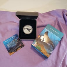 The Reef Sealife Manta Ray 1/2oz Silver Coin w Display Box & COA