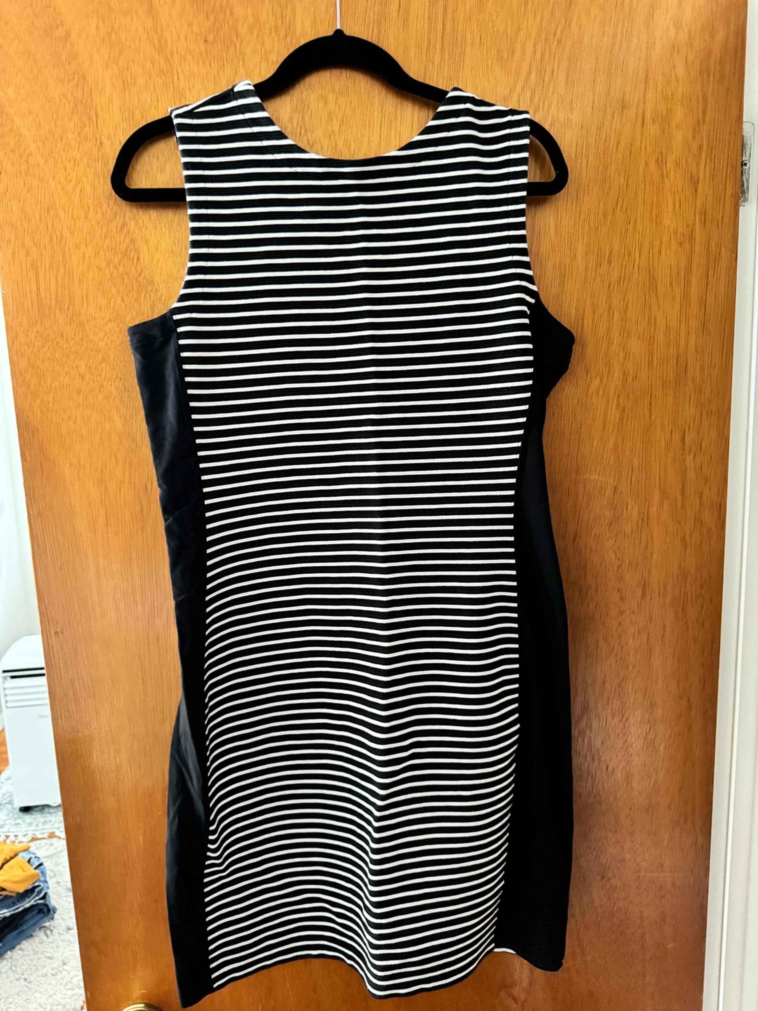 Athleta Dress