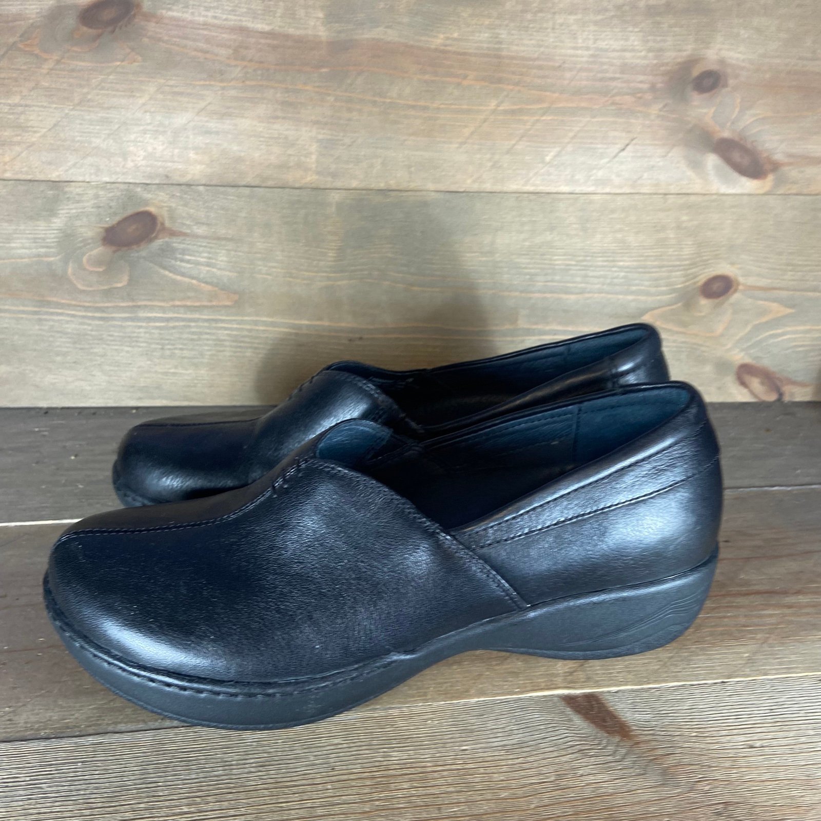 dansko abigail womens size 39 shoes black leather slip on wedge comfort clogs G