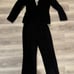 Tahari Arthur S Levine womens 2 pc suit set. Blazer and pants size 6