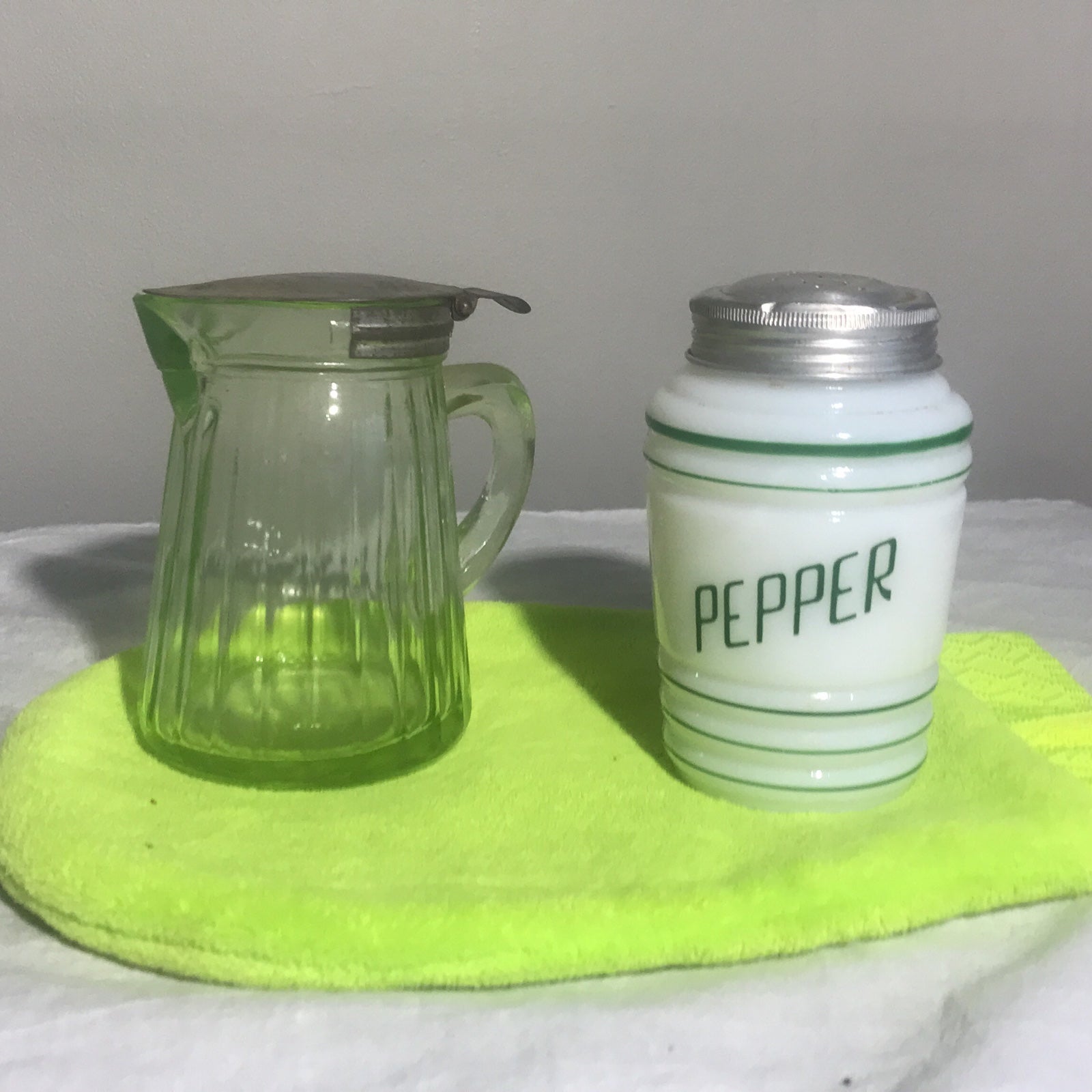 VTG Green Depression Glass Maple Syrup Pitcher and Hazel Atlas Milk Glass Pepper