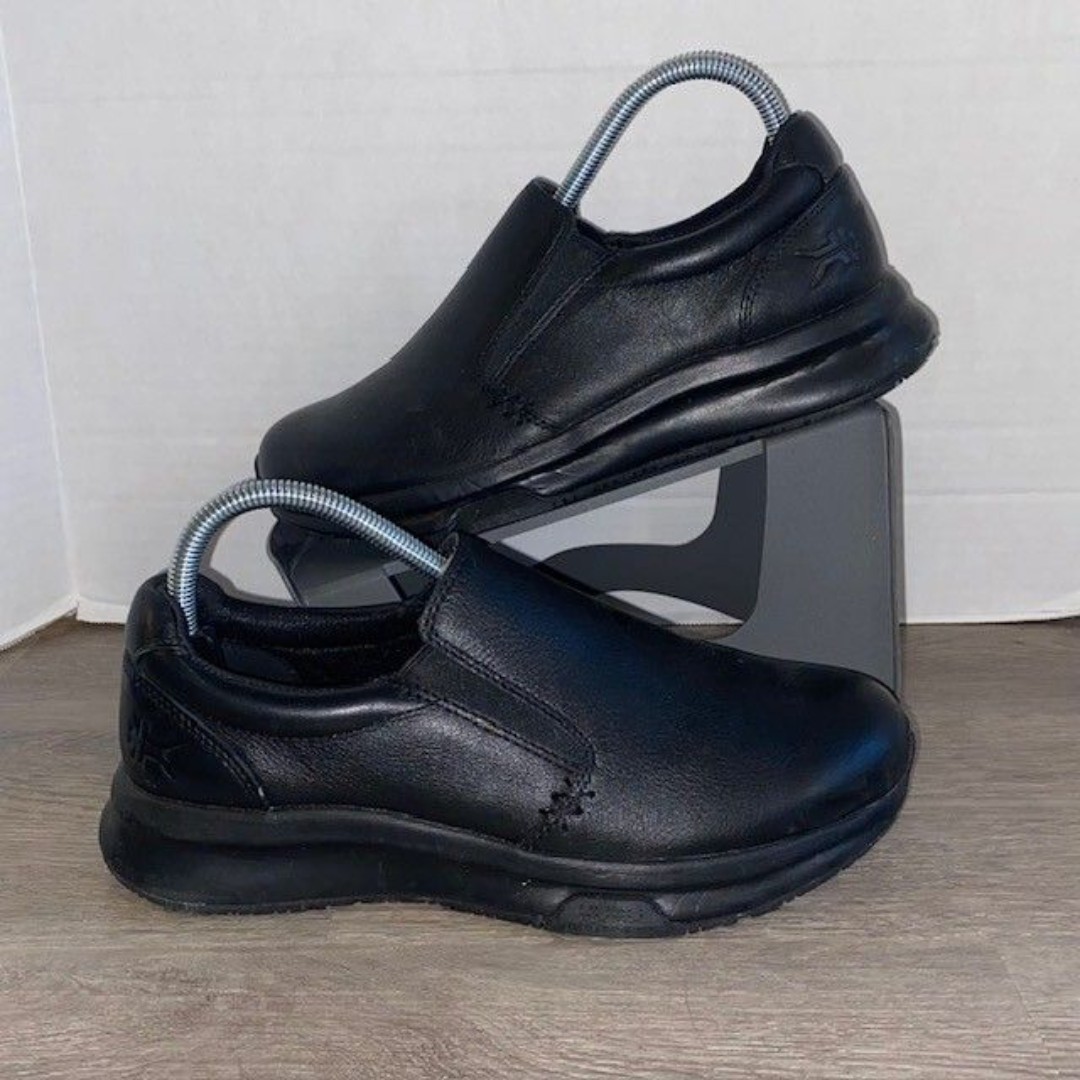 Women’s Kuru Kivi 2 Slip-On Loafer Shoes Jet Black Size 8 Wide US