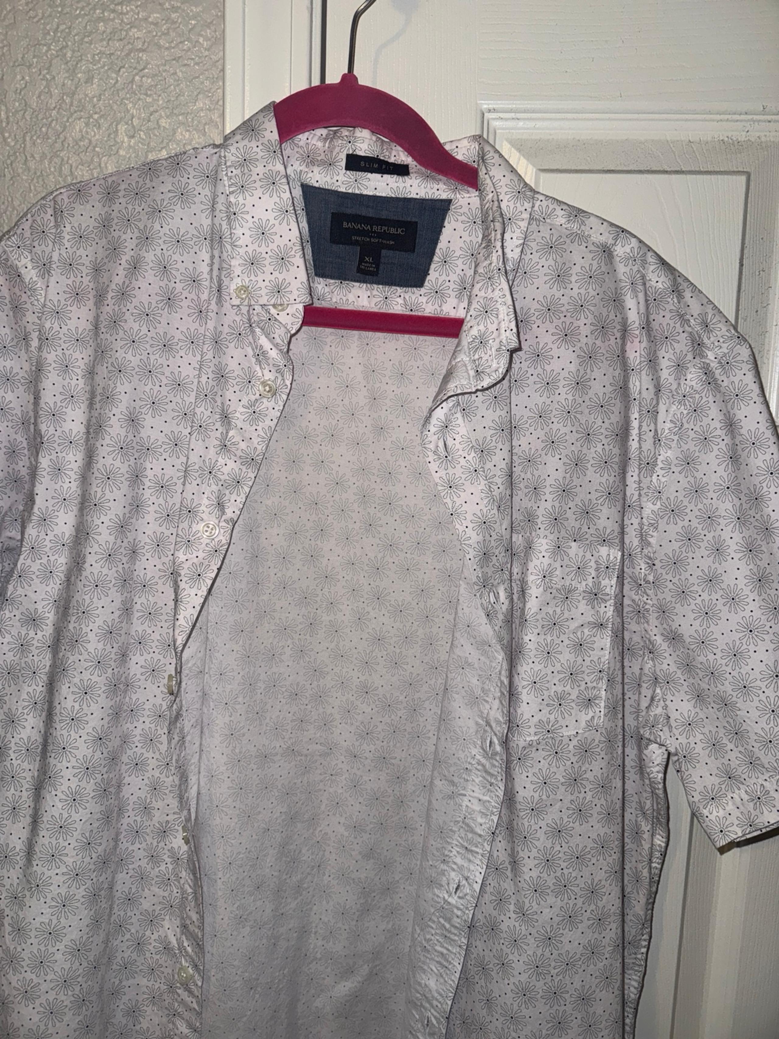 Banana Republic button shirt