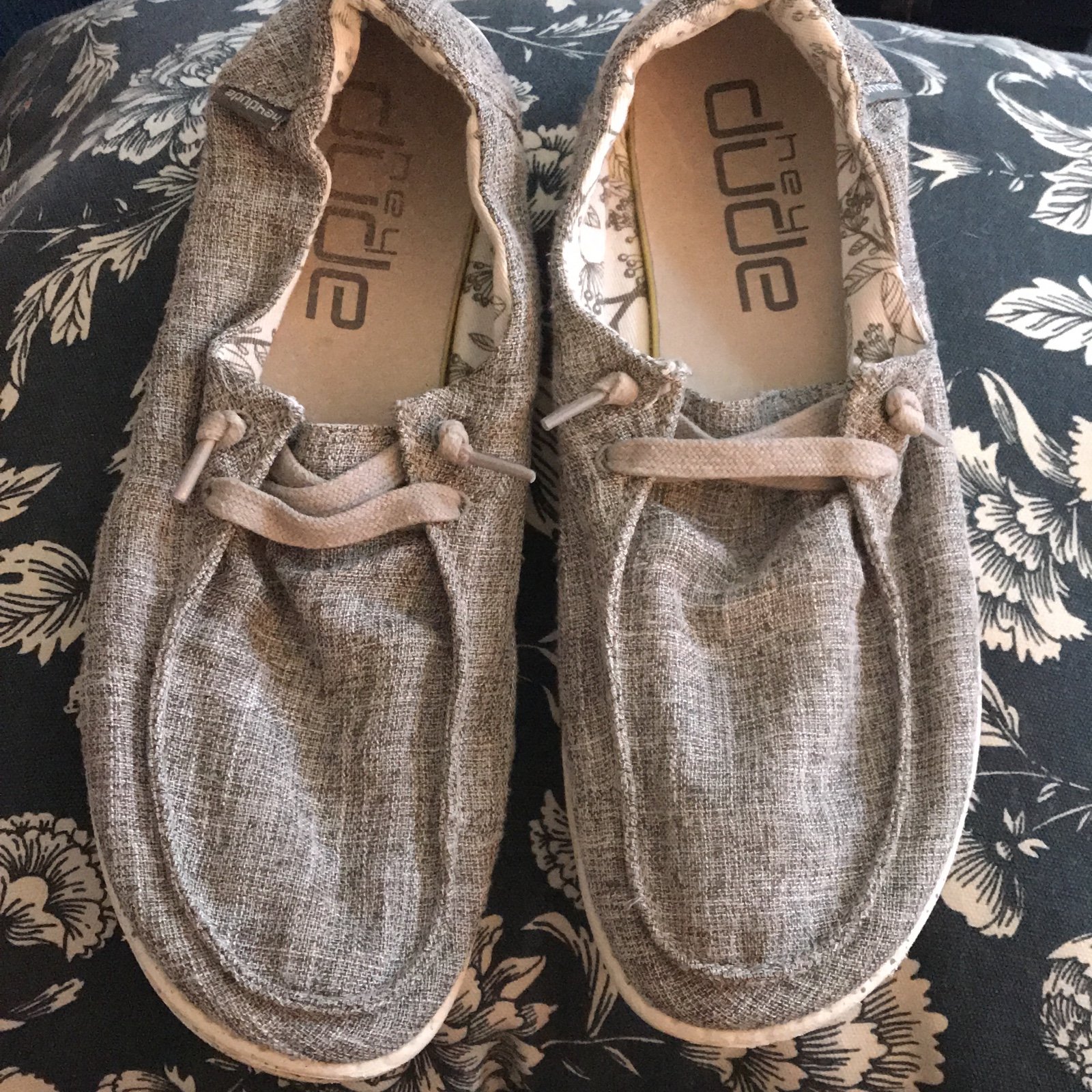Womens hey dude Wendy linen- size 11