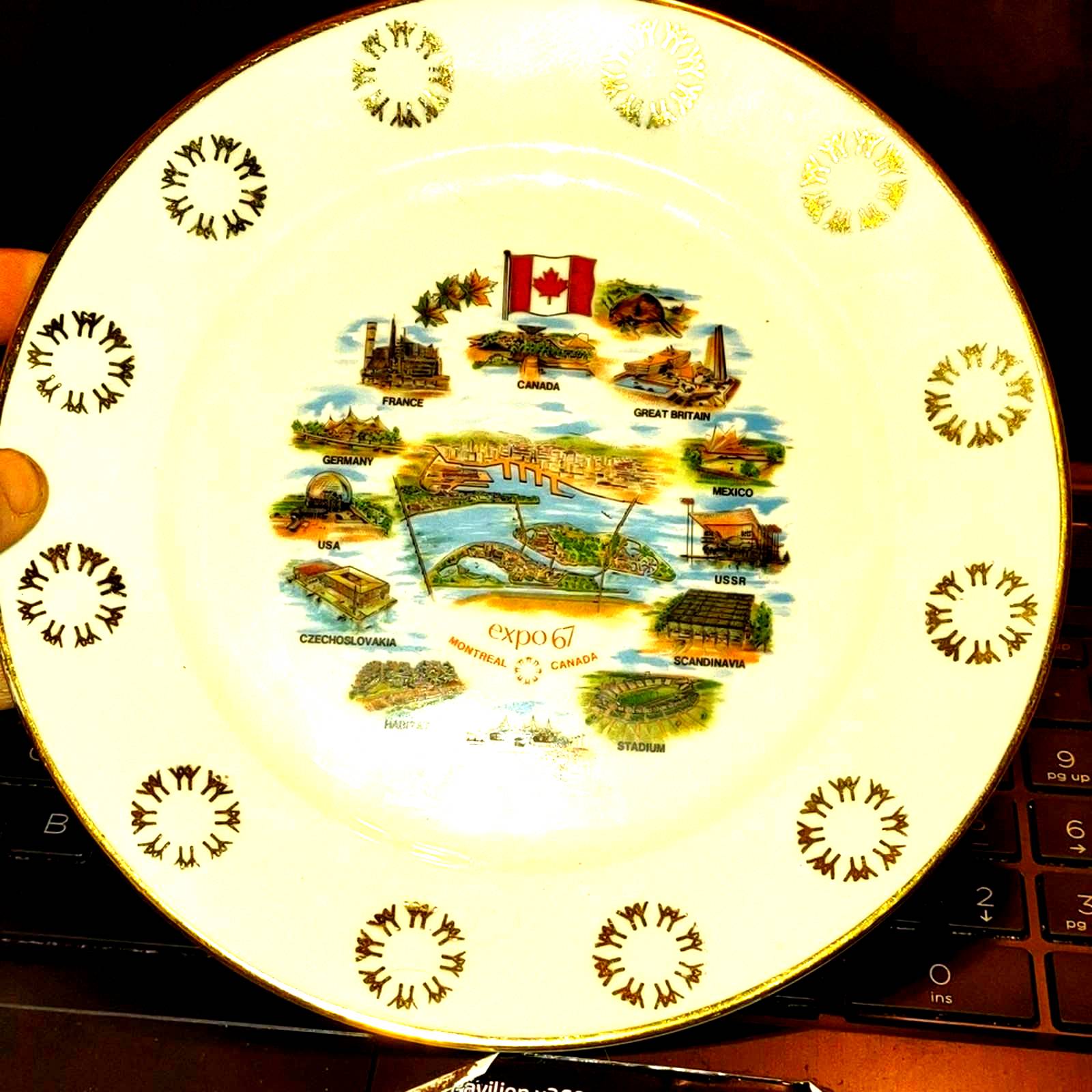 Expo 67 Montreal Canada Collectors Plate, Exhibition Pavilions Architecture