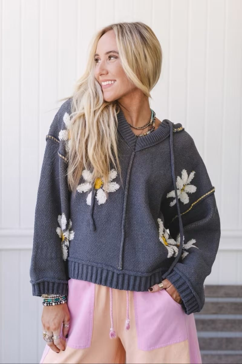 DAISY BELLE SWEATER HOODIE TOP SIZE L NWT