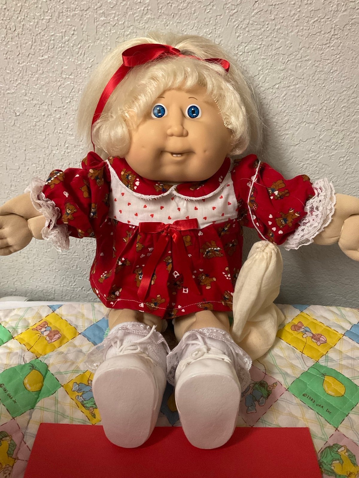 Vintage Cabbage Patch Kid Girl Blonde Cornsilk Hair Blue Eyes Head Mold #10 1986