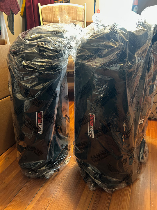 2 Gator Case Roller Bags for Speakers - Must sell as a pair