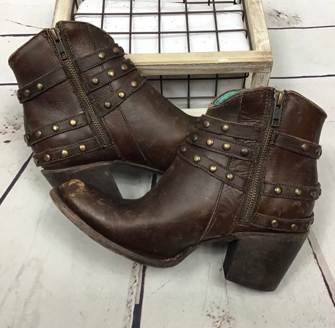 Corral cowboy Distressed Studded Booties 8 M