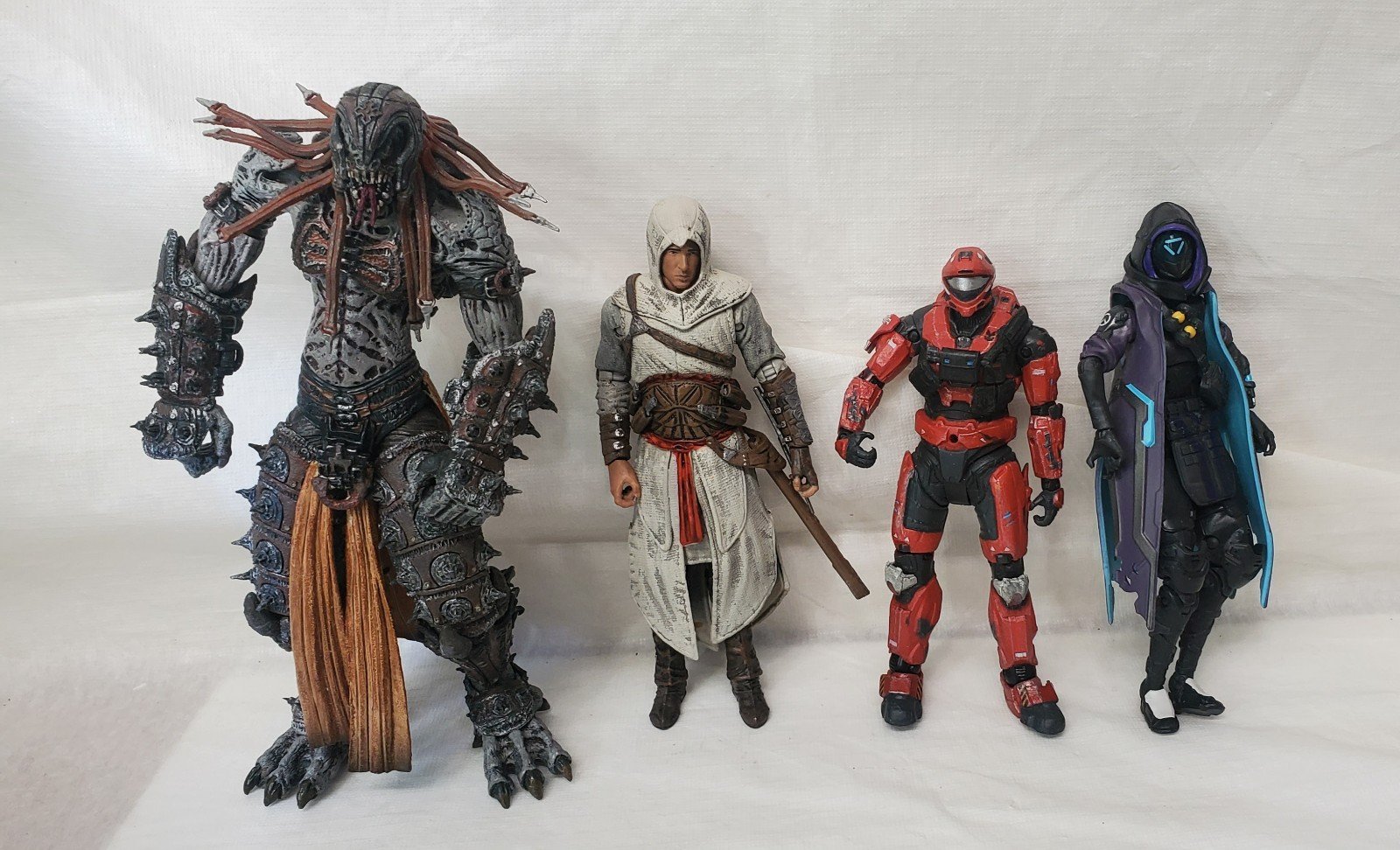 MIX TOYS COLLECTABLE