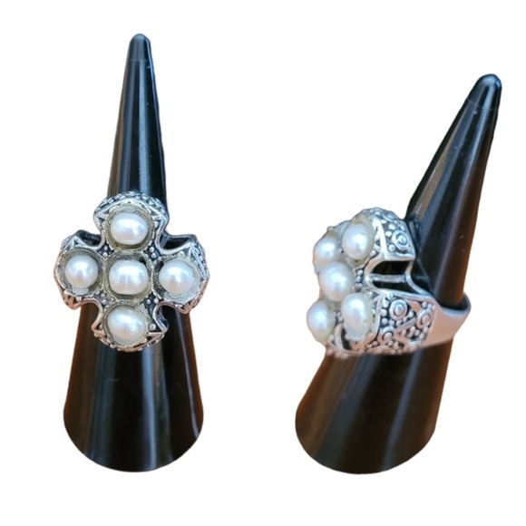 Vintage - Sterling Silver and Fresh Water Pearl Ring
