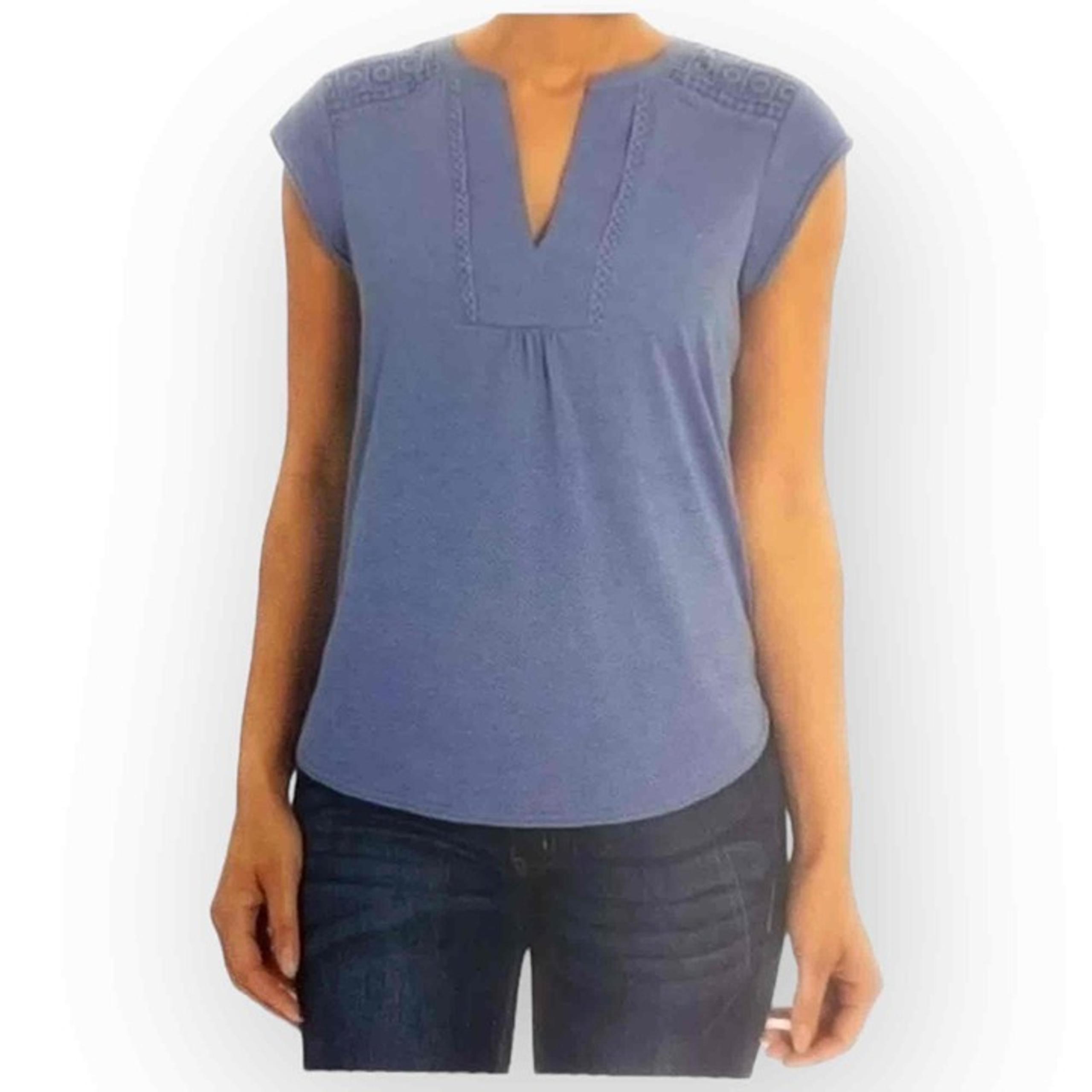 Orvis Women’s Anna V-Neck Top - Dusty Blue, Size Small, NWT - 296S