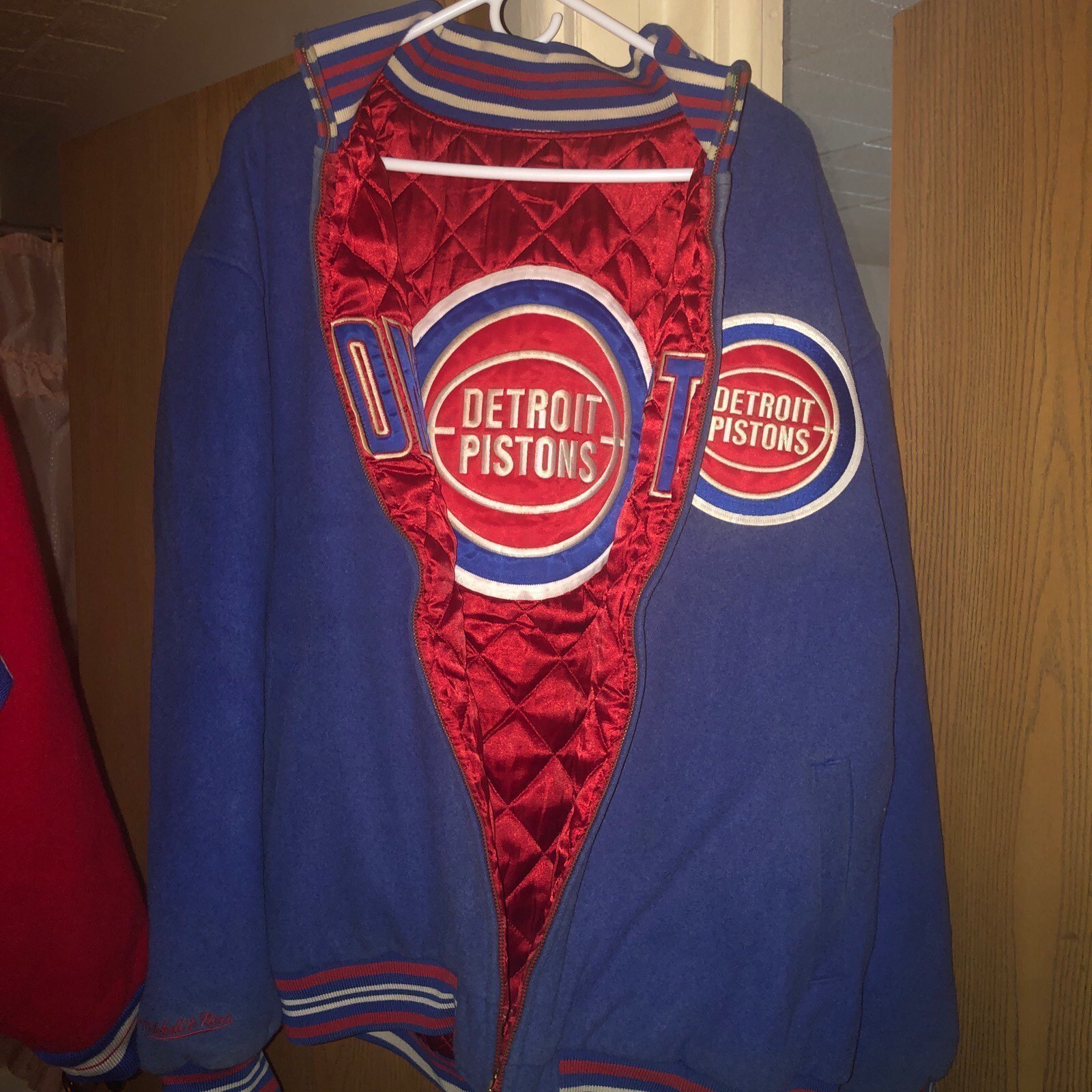 MITCHELL&NESS DETROIT PISTONS REVERSIBLE 2 JACKETS IN 1 WOOL ZIP UP BIG LOGO