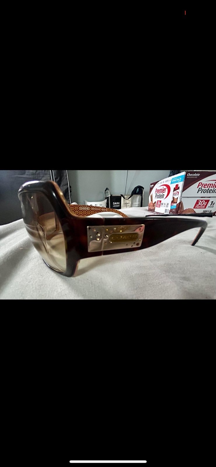 Coach sun glasses