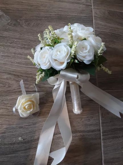 Wedding Bouquet with Boutonnieres Combo