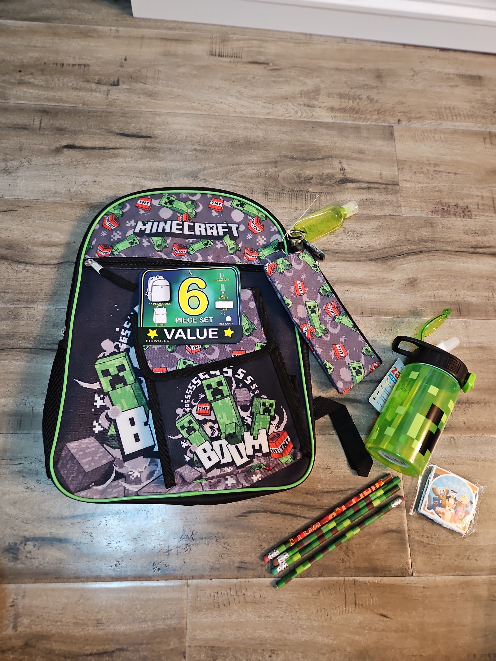 minecraft bookbag and lunch box
