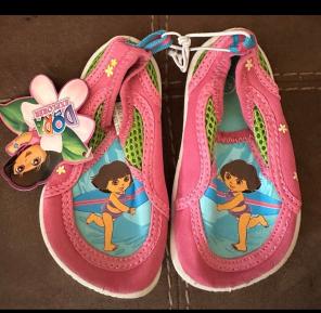 Dora the Explorer Boys shoes | Mercari